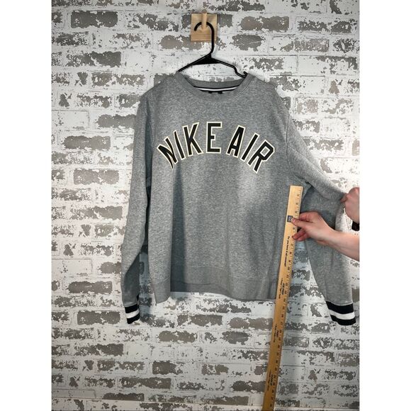 Nike | women nike air pullover crewneck - Picture 5 of 10